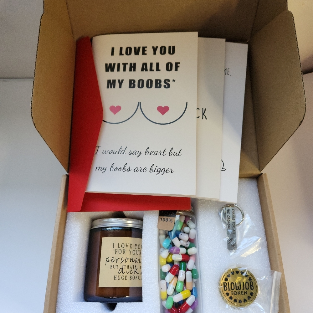 Couples Box - Picture 2 of 9
